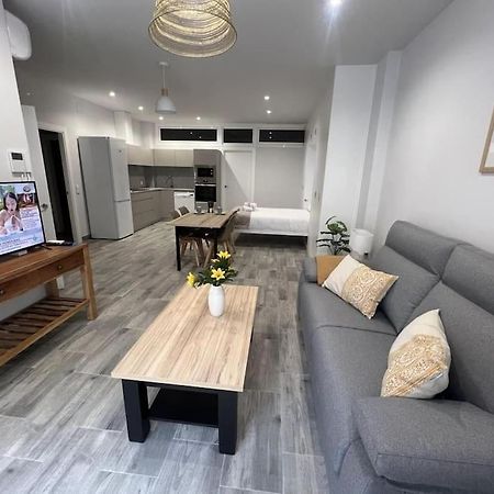 Living Colors Logrono Garaje Aire Wifi By Apartamentos Логроньо Екстериор снимка